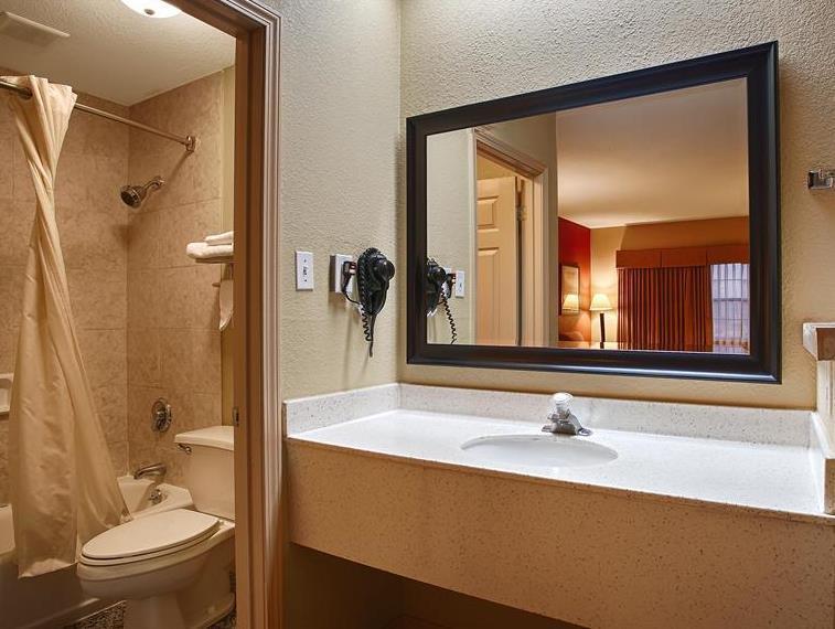 Best Western Airport Inn Monroe Exterior photo